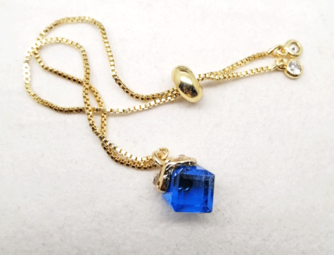 Bracelet with blue sky crystal cube