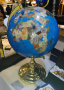 Gemstone globe tabletop 33 cm blue sky single leg gold finish