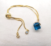 Bracelet with aquamarine crystal cube