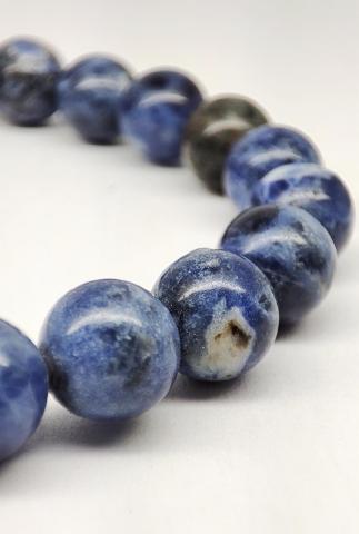 Bracelet en pierres sodalite bleue foncée